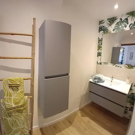 Guest house 